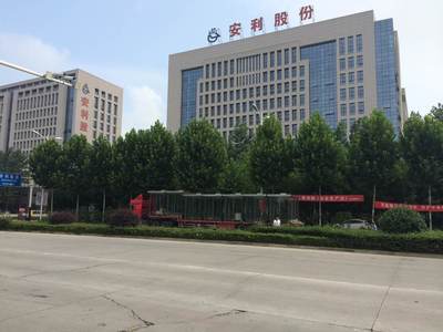 上海實業(yè)與吸煙亭 構(gòu)建和諧公共空間的雙贏策略